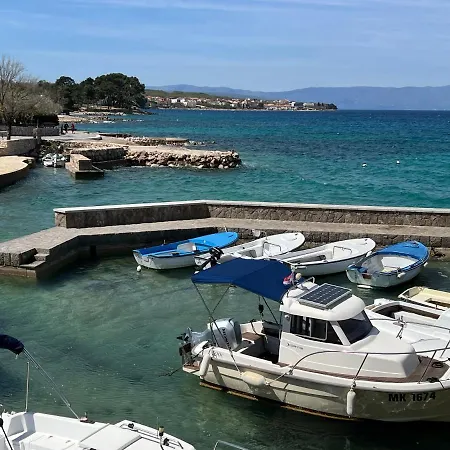 The One By Moro Malinska